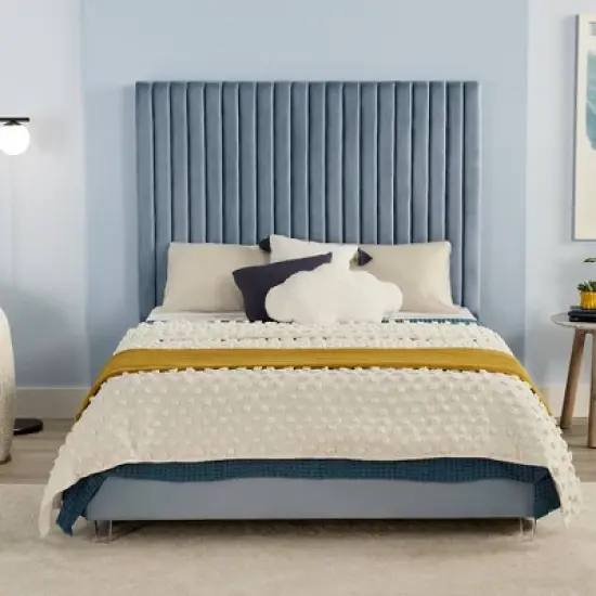 Serta Medium Firm 10" Gel Memory Foam Mattress image {4}