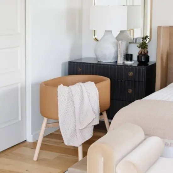 Babyletto x GATHRE Capsule Bassinet image {2}