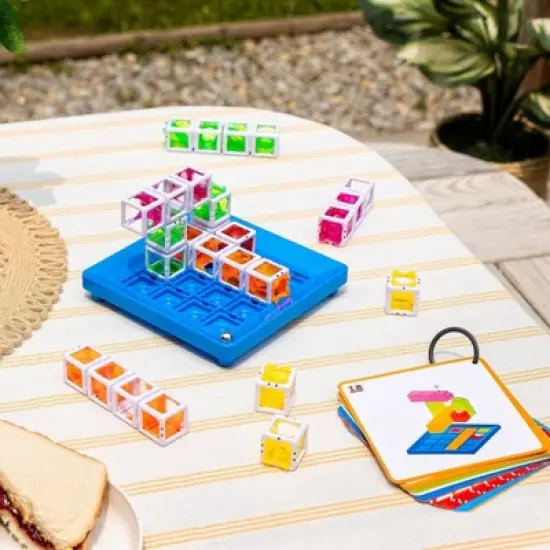 ThinkFun Gravity Maze Builder Board Game: Creative Thinking Puzzle with Marbles, Cards & Instructions for 1 Player image {7}