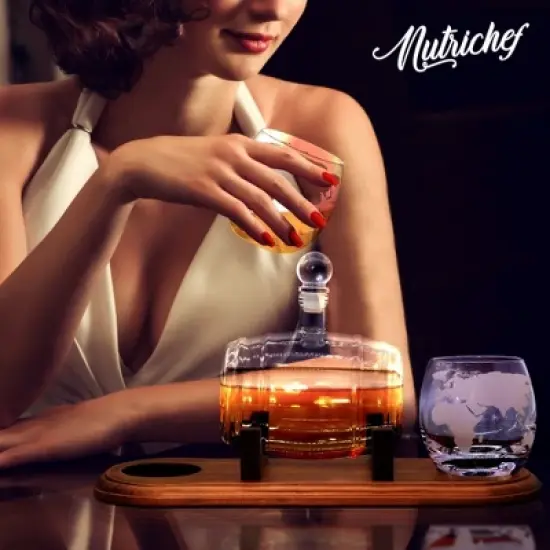 NutriChef Glass Glasses-750ml Barrel Whiskey Carafe Alcohol Set, Liquor Decanter w/Stopper & Base, Large, Brown image {1}