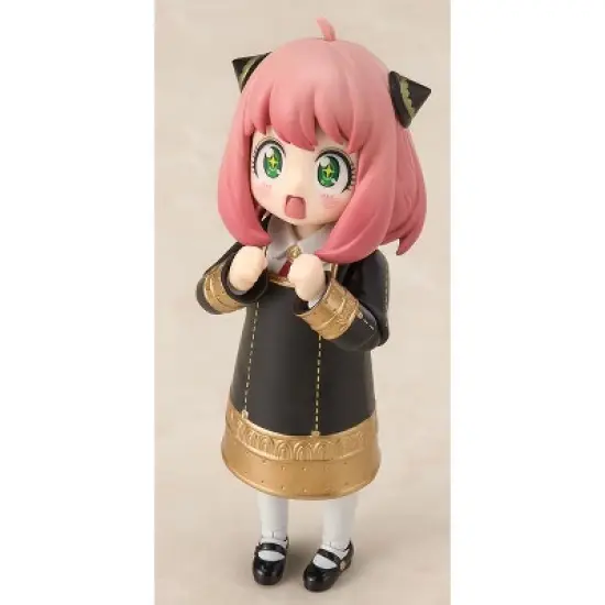 Anya Forger Uniform Version S.H. Figuarts | Spy X Family | Bandai Tamashii Nations Action figures image {3}