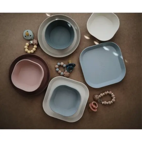 Mushie Square Dinner Plate image {2}