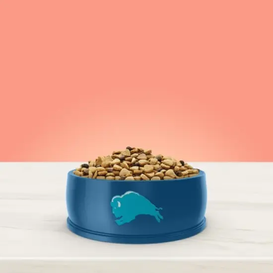 Blue Buffalo True Solutions Fit and Healthy Weight Control Chicken Flavor  Adult Dry Dog Food image {4}