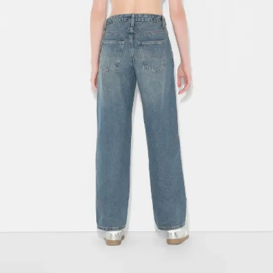 Women's 90's Mid-Rise Relaxed Straight Jeans - Wild Fable&trade; image {2}