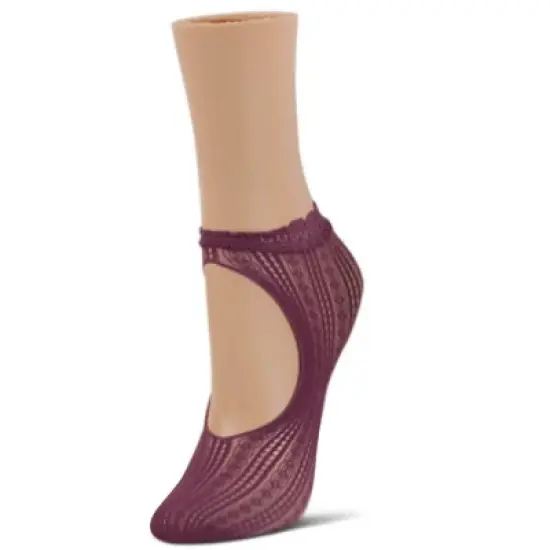 Memoi Women's Du-O Net Delicate Lace Loafer Socks image {6}