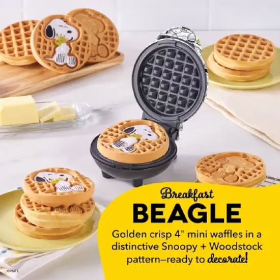 Peanuts x Dash 75th Anniversary Mini Waffle Maker image {3}