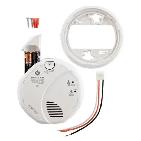 First Alert SC7010BPVCN Hardwired Smoke & Carbon Monoxide Detector with Voice Location and Battery Backup image {2}