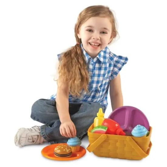 Learning Resources New Sprouts Picnic Set, 15-Piece, Ages 18mos+ image {4}