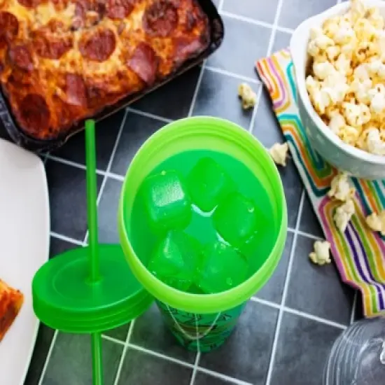 Silver Buffalo Teenage Mutant Ninja Turtles "Pizza Party" Color-Changing Plastic Tumbler image {5}