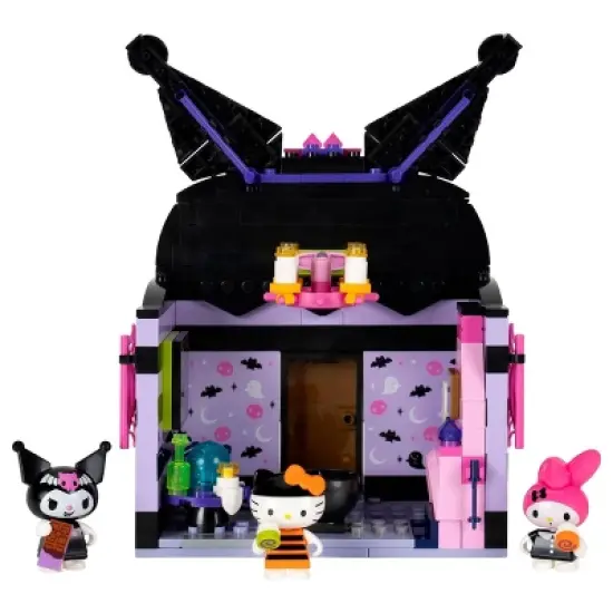 Hello Kitty Medium Playset & 2_1.5" Figures Sanrio Medium Building Set - Kuromi's Haunted House image {3}