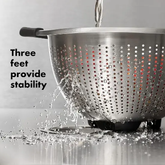 Good Grips Stainless Steel 3 qt./ 2.8L Colander image {3}