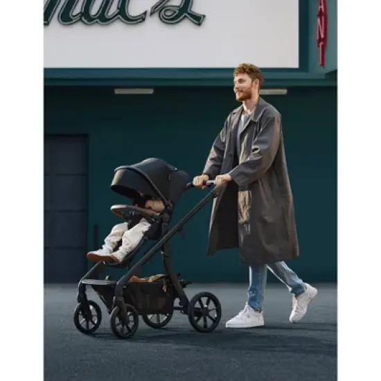 Momcozy ChangeGo Baby Stroller - Black image {8}