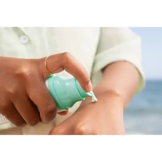 Hero Force Shield Superlight Sunscreen SPF30 - 10ml image {3}