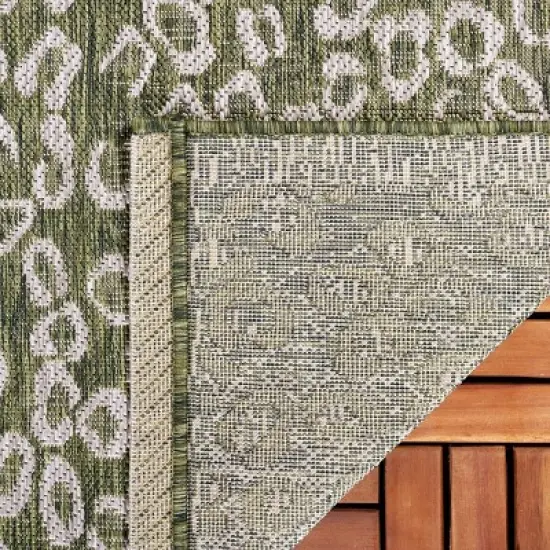 Courtyard CY8659 Power Loomed Area Rug - Safavieh image {4}