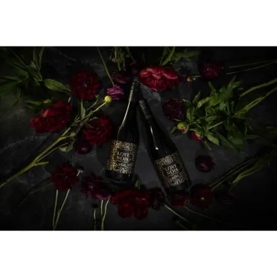 Love Noir Pinot Noir Red Wine - 750ml Bottle image {4}