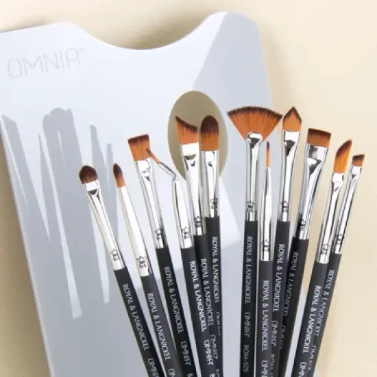 OMNIA Brush Professional Details 12pc Makeup Brush Set, Includes Makeup Palette image {2}