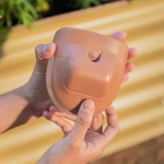 Vego Garden Rippled Solar Plastic Outdoor Wall Lights image {4}