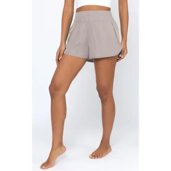 Yogalicious Radiant Commuter Woven High Waist Running Short with Split Hem image {9}