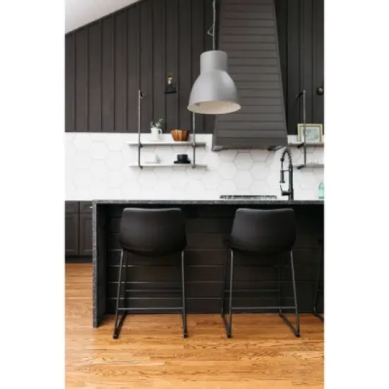 Centiar Upholstered Counter Height Barstool - Signature Design by Ashley image {1}