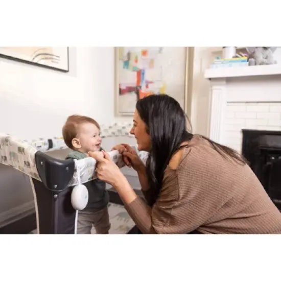 Yogasleep Hushh+ Travel Sound Machine with Wireless Speaker and Night light image {6}