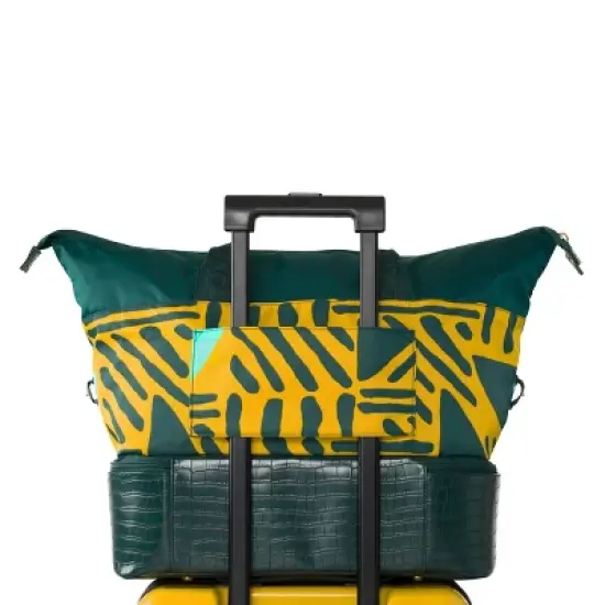 WNDR LN The Overnighter Weekender Bag image {5}