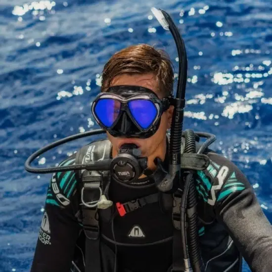 Tusa Platina II Hyperdry Snorkel image {3}