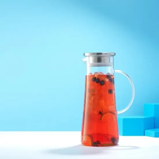 JoyJolt Breeze Glass Pitcher with Lid (Pour / Filter) 50oz Glass Water Pitcher image {4}