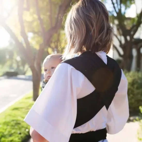 Moby Classic Wrap Baby Carrier image {5}