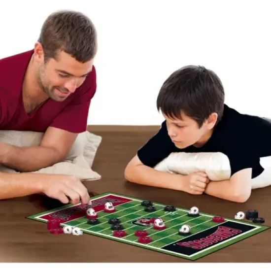 MasterPieces Officially licensed NCAA South Carolina Gamecocks Checkers Board Game for Families and Kids ages 6 and Up image {4}