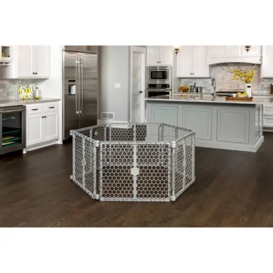 Regalo 2-in-1 Play Yard and Baby Gate image {2}