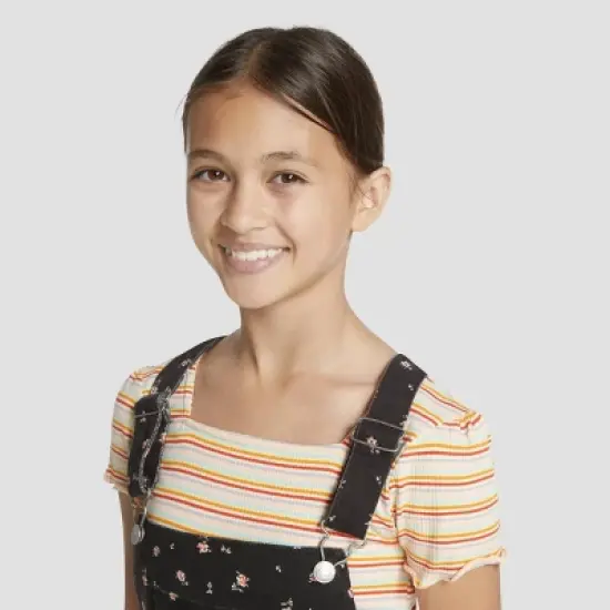 Levi's&reg; Girls' Jean Skirtall - Black image {3}