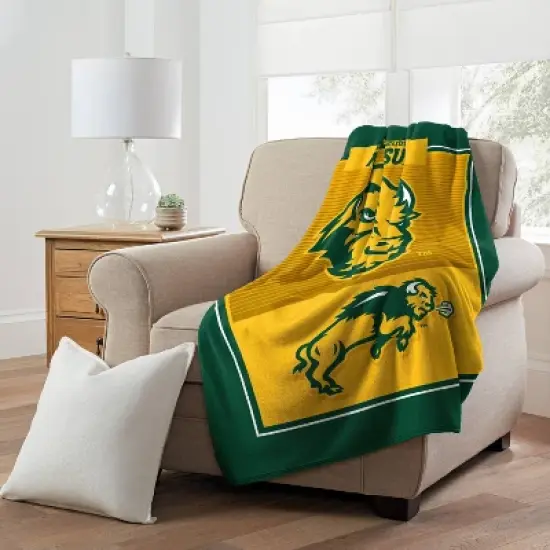 NCAA North Dakota State Bison 46''x60'' Leadership Micro Throw Blanket image {1}