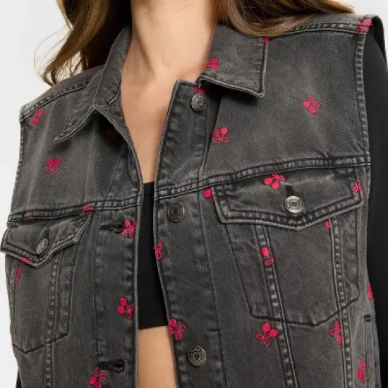 Women's Denim Oversized Trucker Vest - Wild Fable&trade; Black Wash image {3}