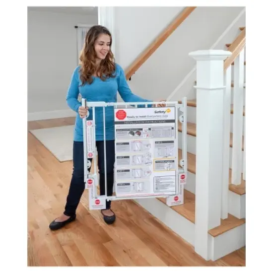 Safety 1st Ready to Install Gate, Fits between 29" and 42" image {2}
