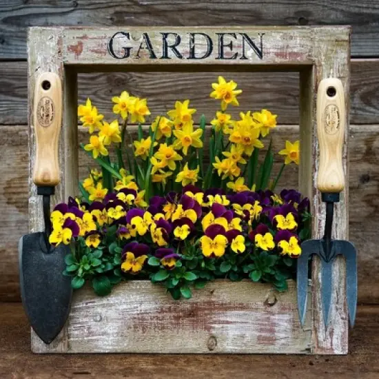 Tierra Garden Small Trowel image {2}