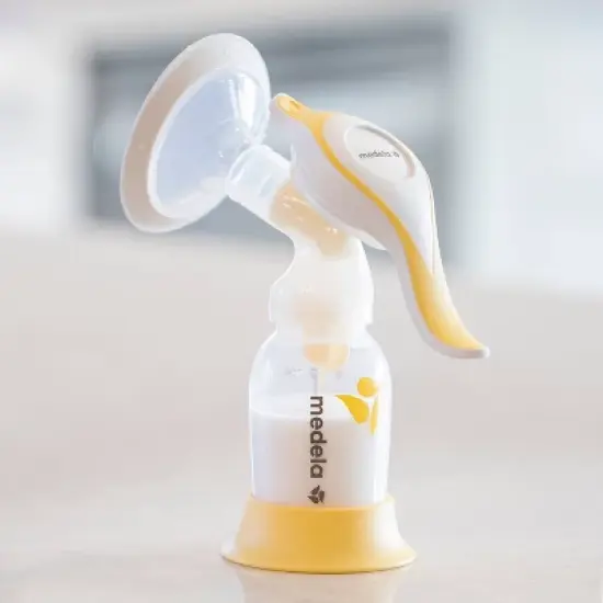 Medela Harmony Manual Breast Pump image {1}