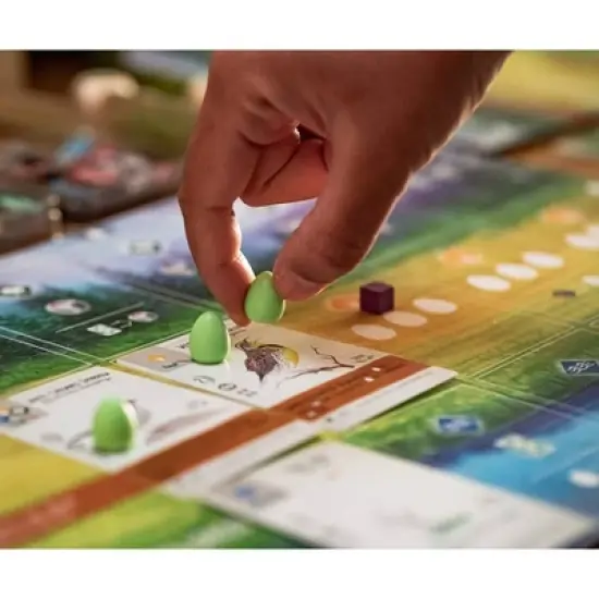 Stonemaier Wingspan with Swift Start Game Pack image {4}