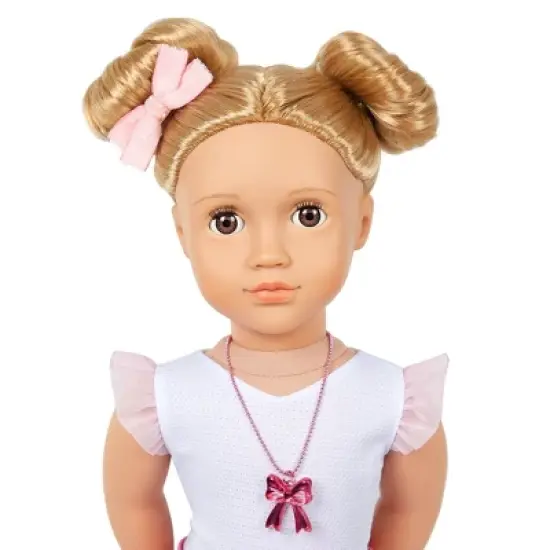 Our Generation Fashion Starter Kit in Gift Box Thea with Mix & Match Outfits & Accessories 18" Fashion Doll image {3}