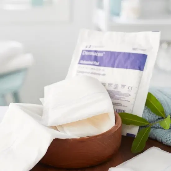 Curity Abdominal Pads, Sterile Gauze Dressing image {2}