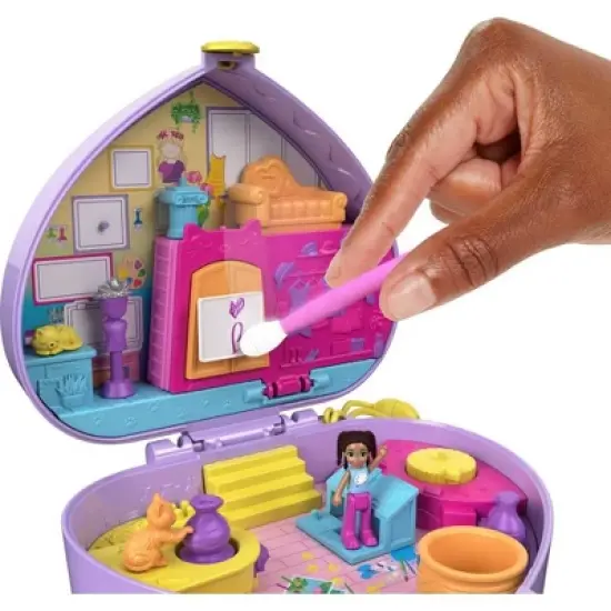 Polly Pocket Starring Shani Art Studio Compact Miniature Playset image {2}