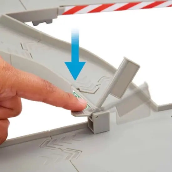 Disney Pixar Cars Ultimate Florida Speedway Trackset image {4}