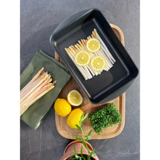 Scanpan Classic 15.25" x 10.5" Roasting Pan, 5.25 Qt. image {4}