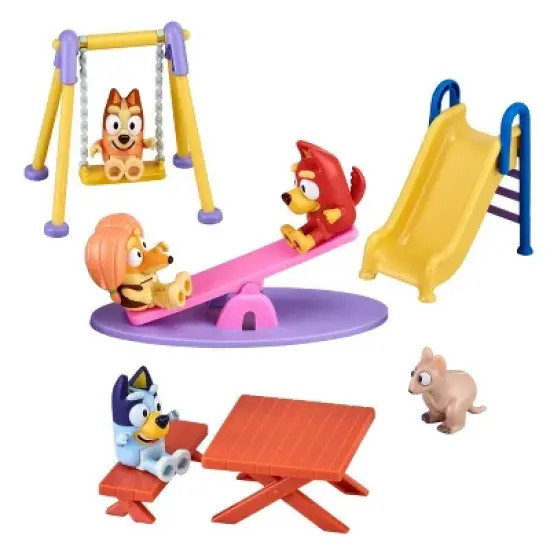Bluey Deluxe Park Themed Playset image {1}