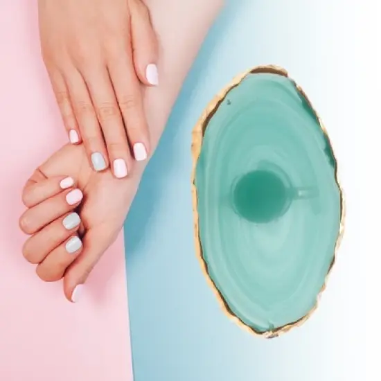 Unique Bargains Portable Ring Nail Art Palette 1 Pc image {1}