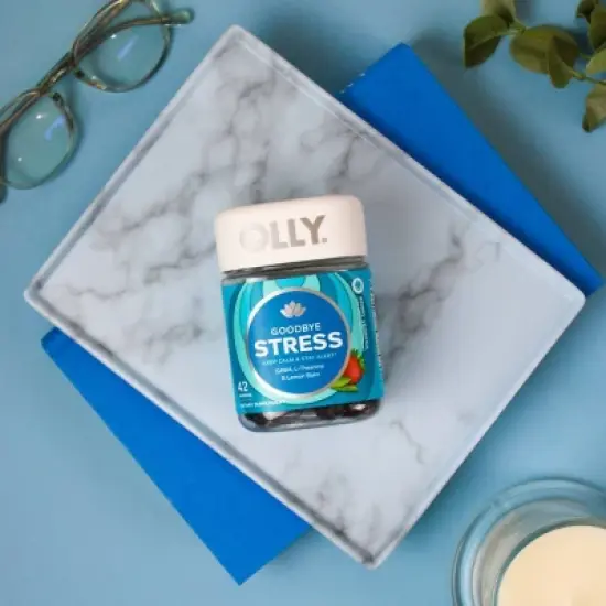 OLLY Goodbye Stress Gummies with GABA, L-Theanine & Lemon Balm - Berry Verbena image {7}