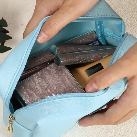 Unique Bargains Waterproof Portable Travel Small Cosmetic Bag 1 Pc image {2}