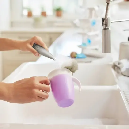 Munchkin Sponge Bottle Brush image {2}