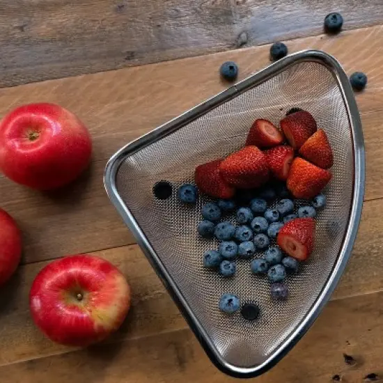 Better Houseware Stainless Steel Mesh Corner Sink Strainer in Silver image {3}