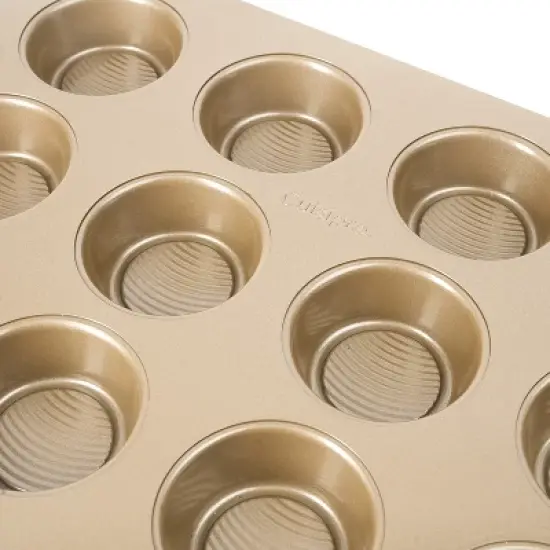 Cuisipro 12-Cup Steel Nonstick Muffin Baking Pan image {4}