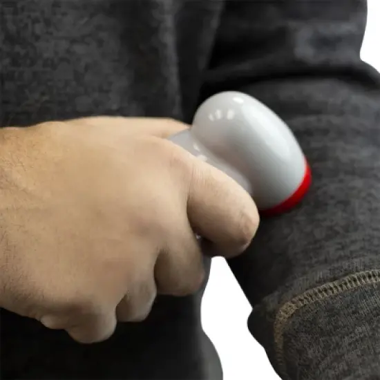 Sunbeam Battery Operated Portable Lint and Fuzz Remover Fabric Shaver with Comfort Handle, Grey image {3}